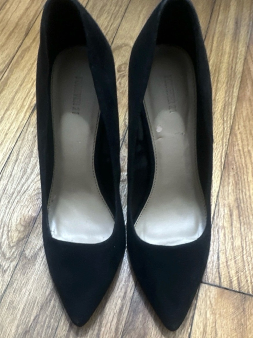 Forever 21 Black Pointed-Toe Women’s Heels- Read description - Picture 5 of 5